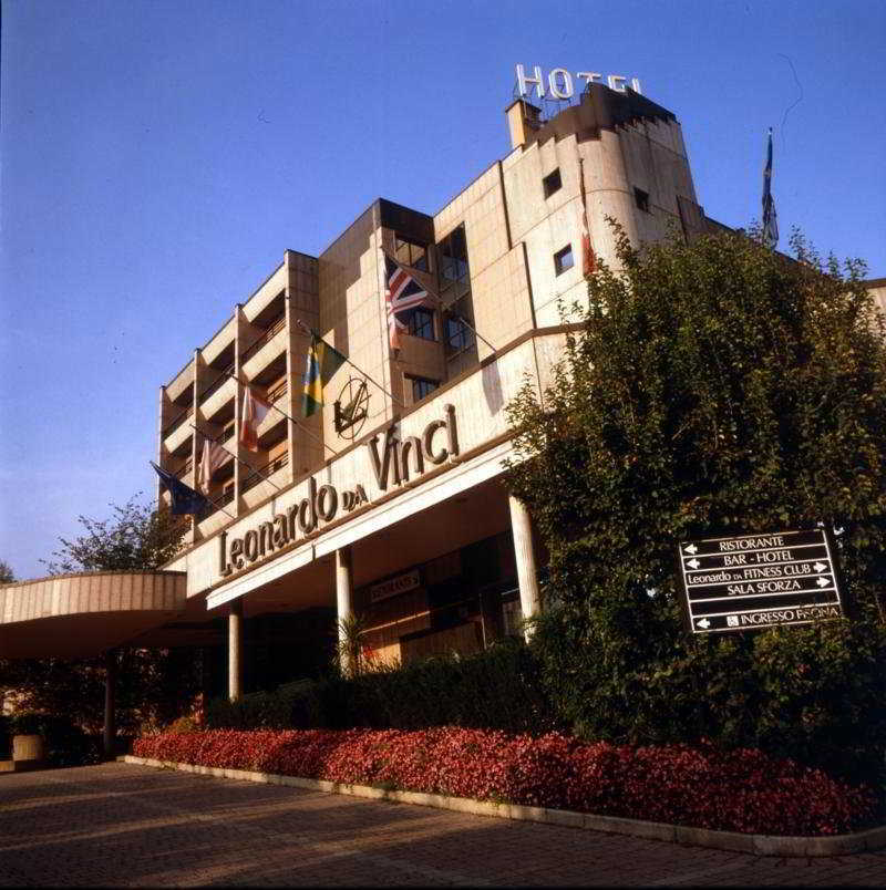 Best Western Hotel Leonardo Da Vinci Эрба Экстерьер фото